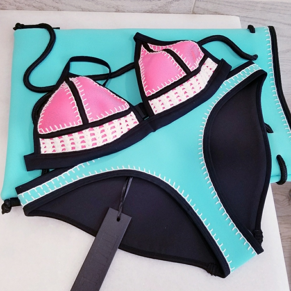 Triangl Bikini NWT
